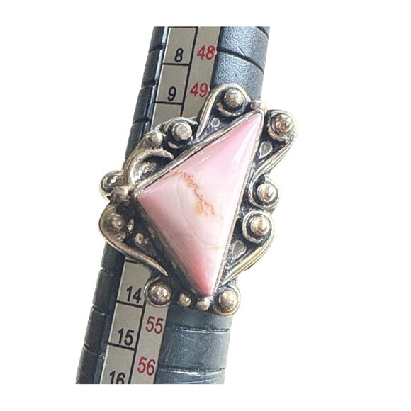 Vintage Sterling Silver Ring With Pink Triangular Stone & Ornate Details Size 6 - Picture 3 of 6